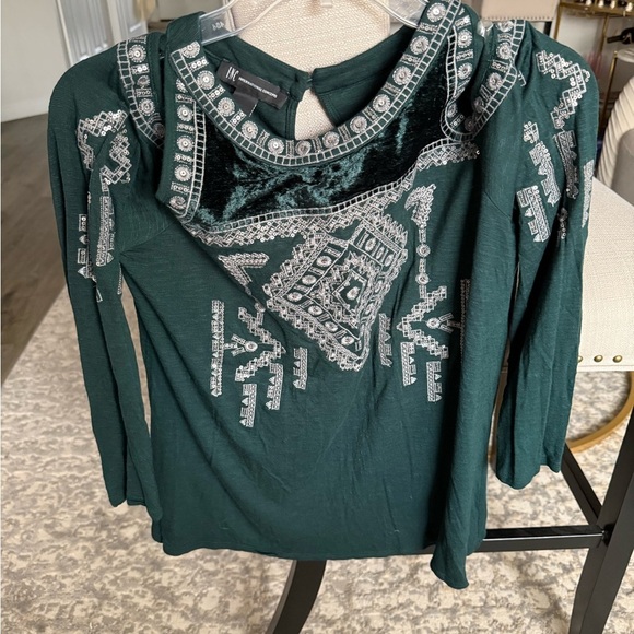 INC International Concepts Tops - EUC International Concepts Embroidered Velvet Green Top, M